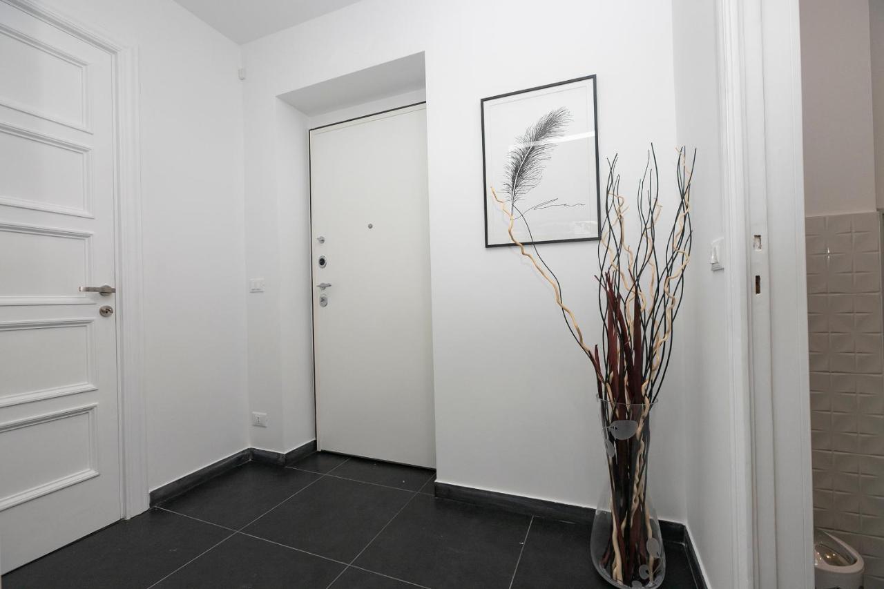 Real Italian Estate - Luxury Black&White Génova Exterior foto